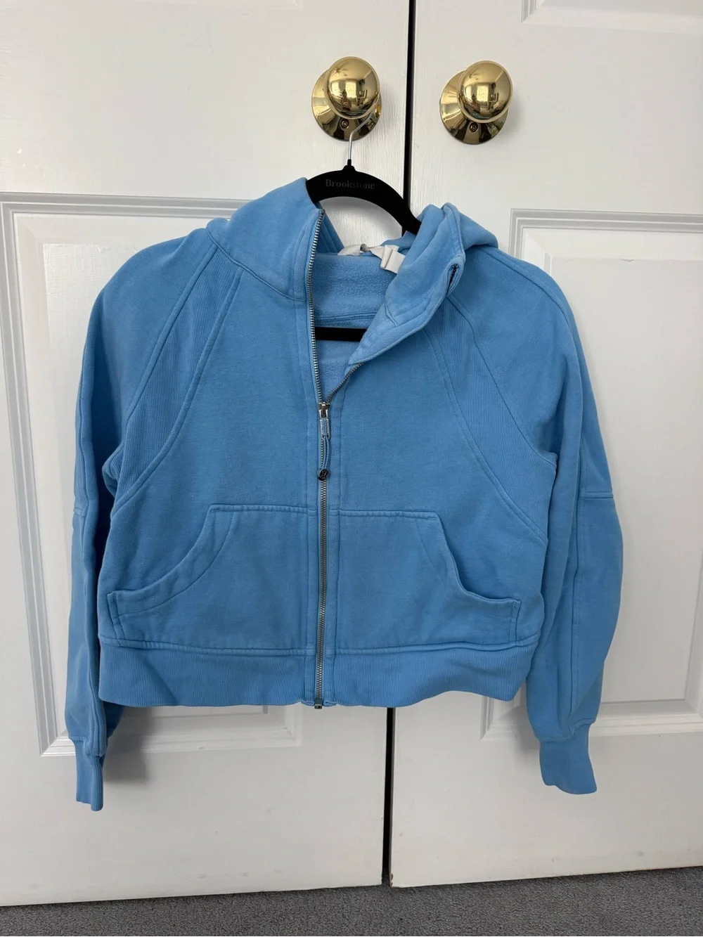 Lululemon women’s cropped scuba full zip